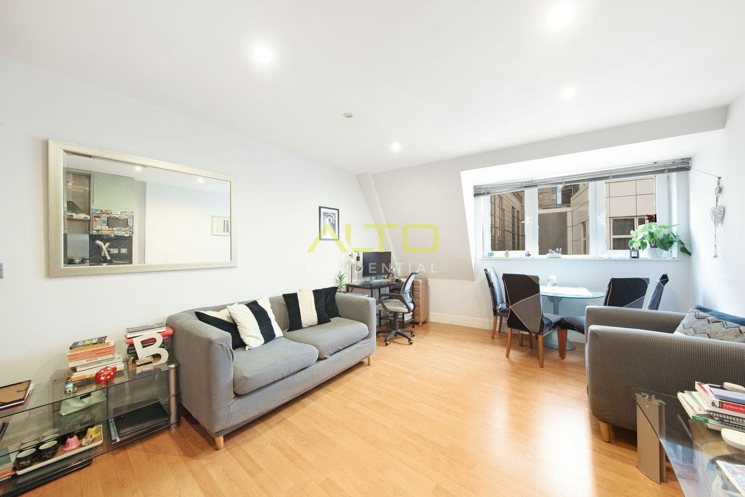 1 Pepys Street, London, EC3N 2NU